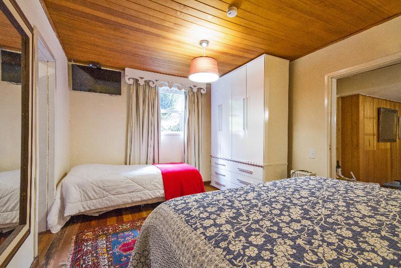 Casa Mantiqueira - Proxima Ao Capivari E Opcoes De Hidromassagem Hotel 4*