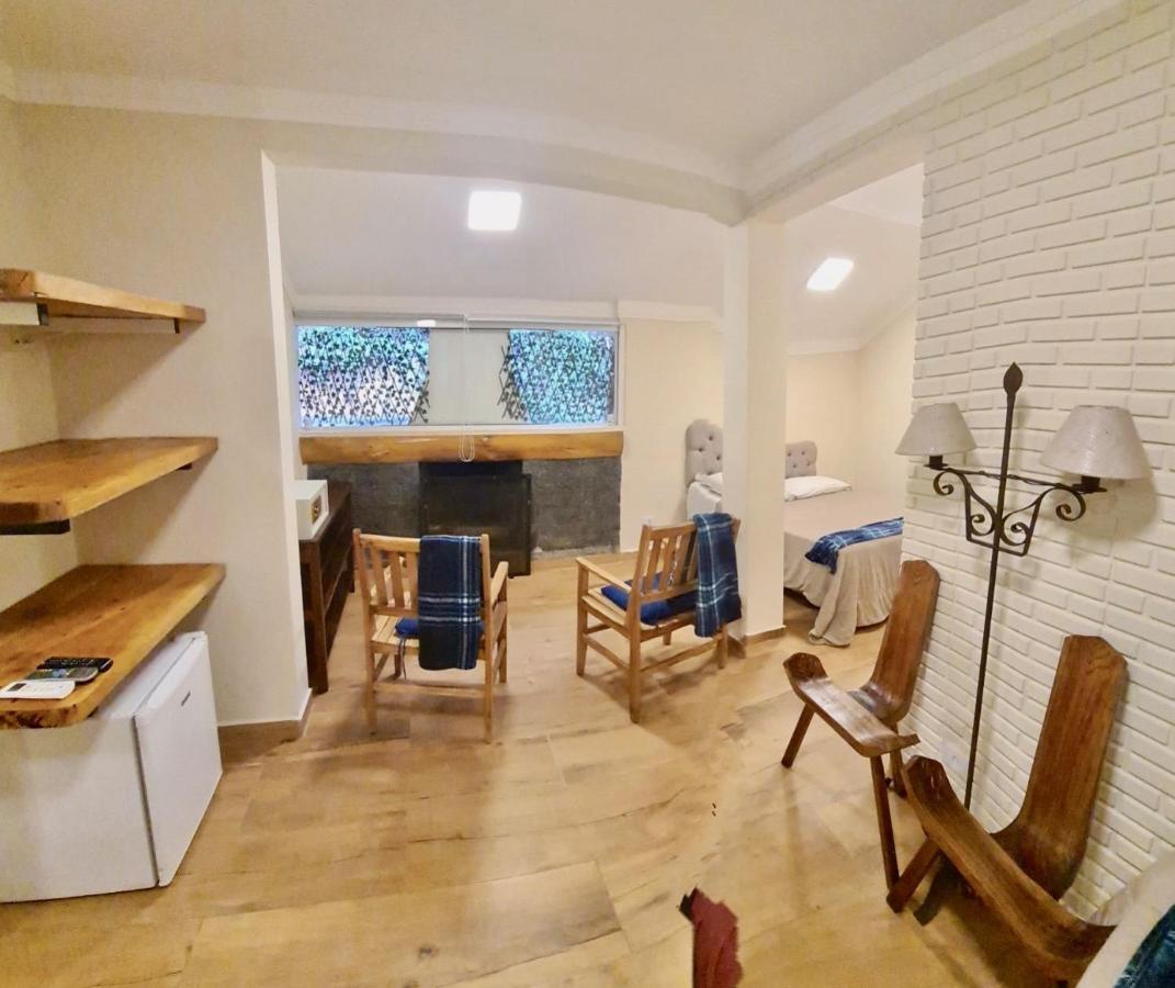 Casa Mantiqueira - Proxima Ao Capivari E Opcoes De Hidromassagem Campos do Jordao