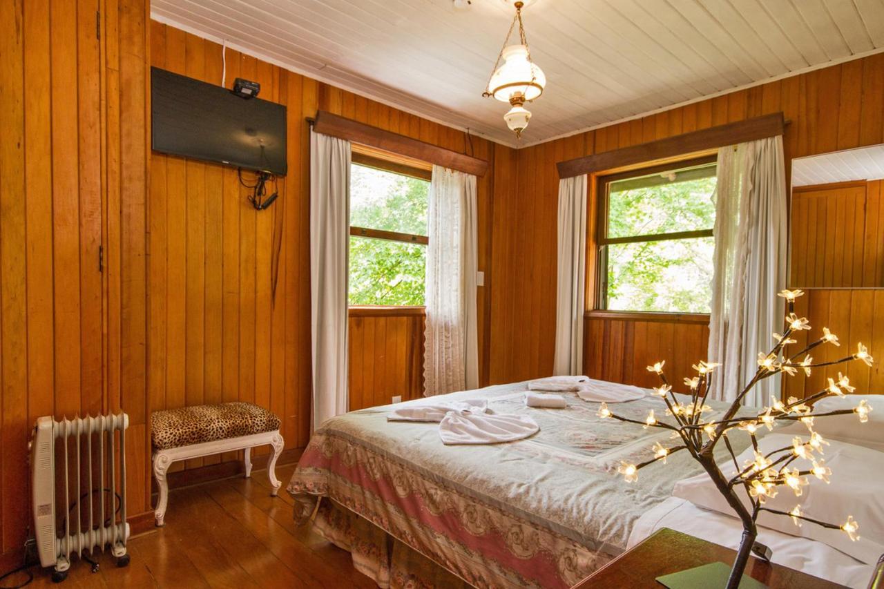 Casa Mantiqueira - Proxima Ao Capivari E Opcoes De Hidromassagem 4*