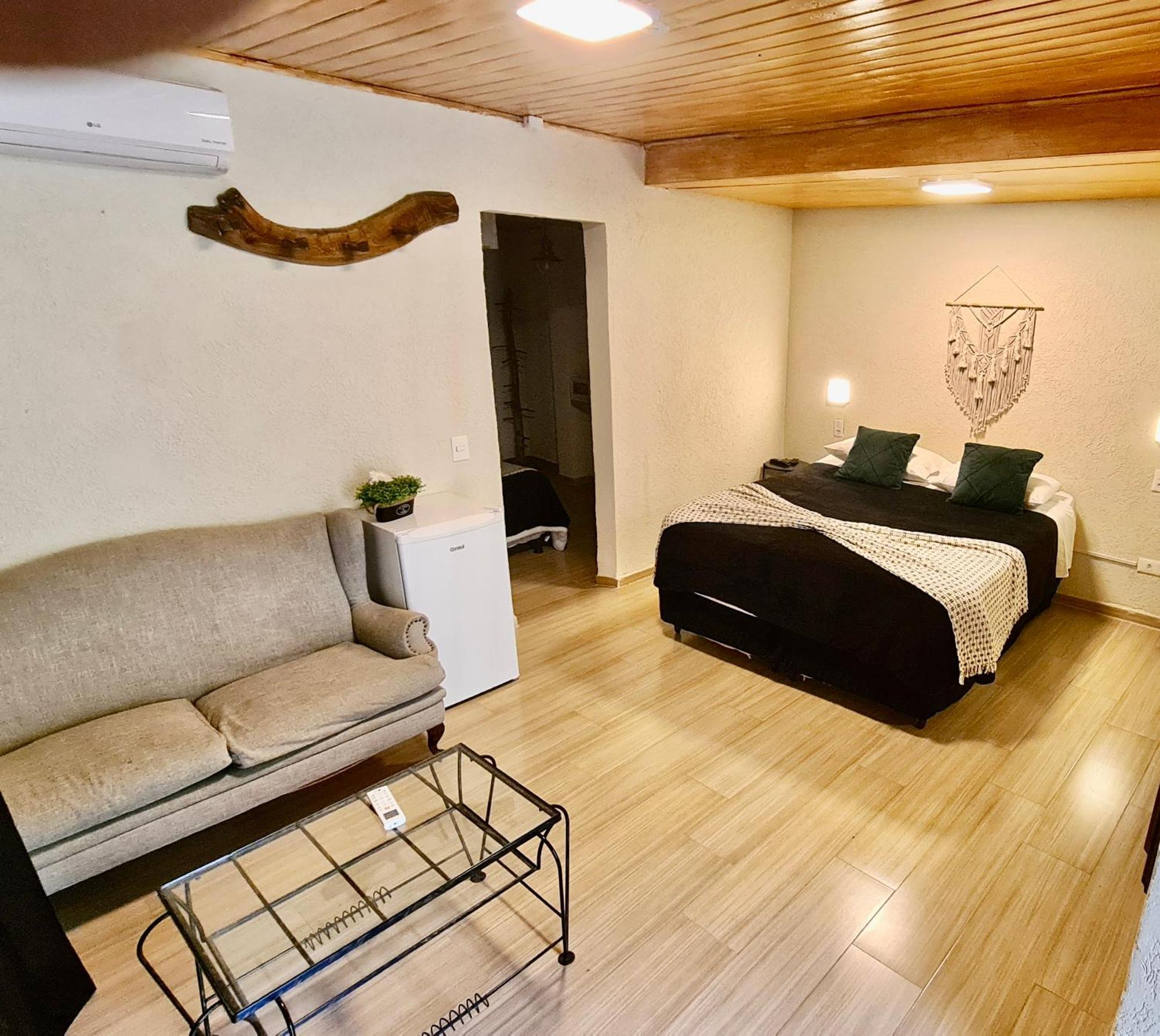 Hotel Casa Mantiqueira - Proxima Ao Capivari E Opcoes De Hidromassagem Campos do Jordao